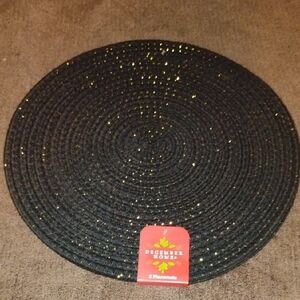 Elegant Black and Gold Circular Placemats NWT